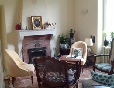 Family Room with Garden View