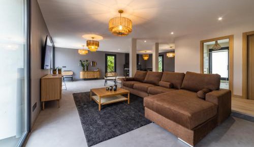 Deluxe Villa