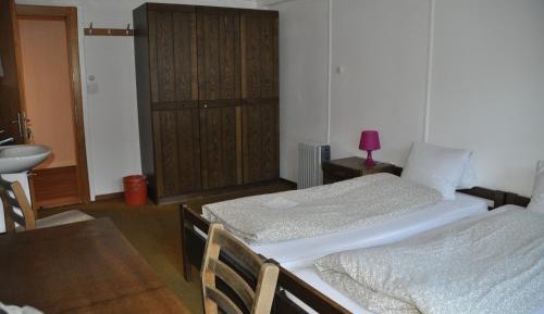 Double or Twin Room with Shared Bathroom