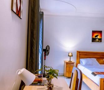 Deluxe Family Room