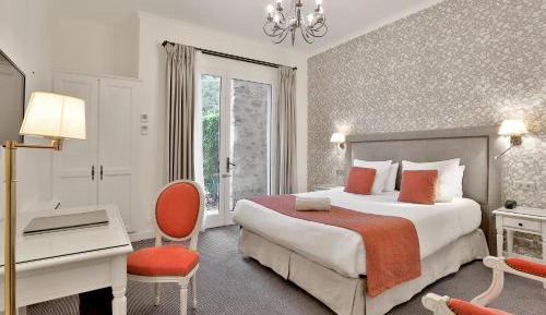 Classic Double Room