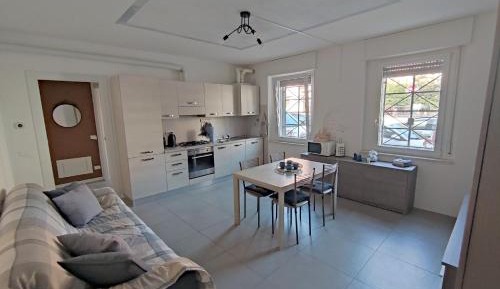 Superior One-Bedroom Apartment