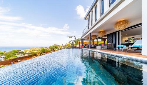 Villa with Sea View