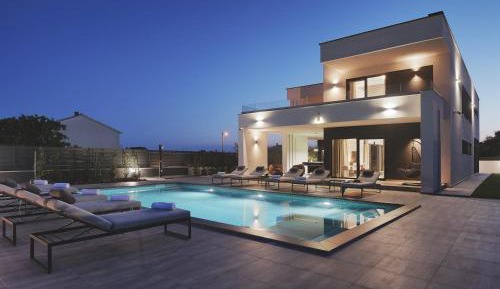 Villa with Private Pool