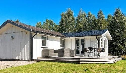 Two-Bedroom Holiday Home