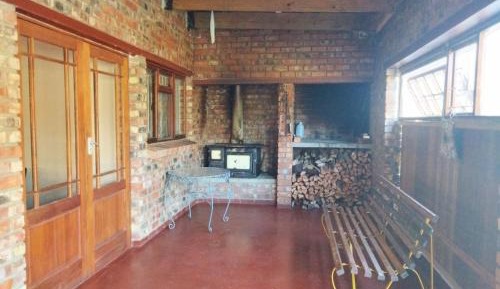 Apartment with Garden View