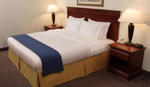 Queen Suite with Sofa Bed