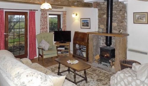 Two-Bedroom Holiday Home