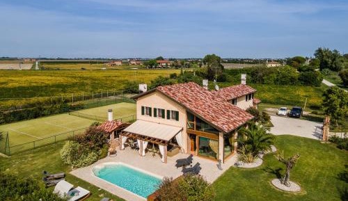 Villa with Private Pool