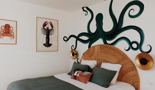 Double Room with Balcony and Sea View