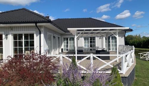 Six-Bedroom House