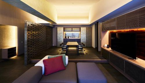 Queen Suite