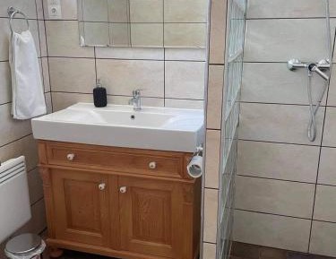 Double or Twin Room with Bathroom