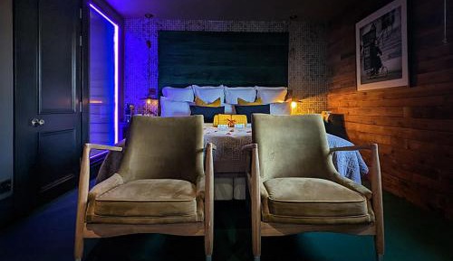 Lutine - One Bedroom Suite with jacuzzi bath