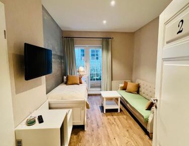 Single Room with Terrace