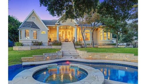 Six-Bedroom House
