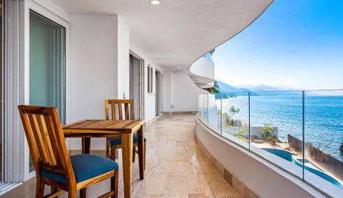 Two Bedroom Apartment 