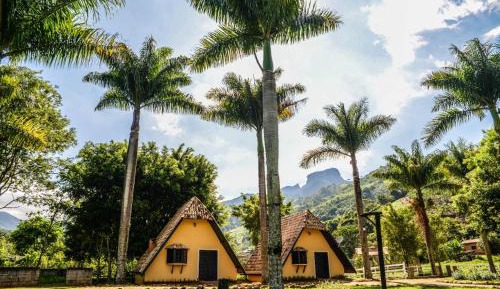 Family Room with Mountain View