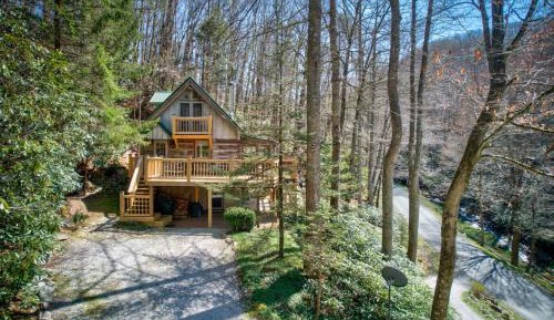 Three-Bedroom Holiday Home 