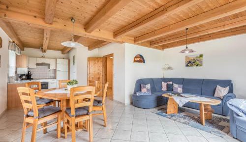 Three-Bedroom Superior Apartment