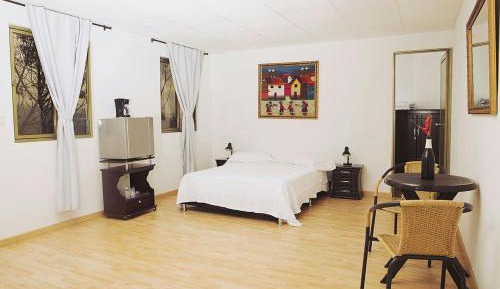 Deluxe Double or Twin Room with Mountain View