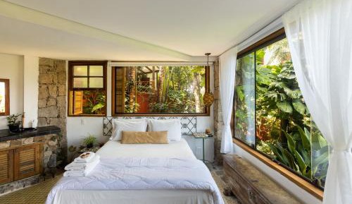 Suite with Garden View