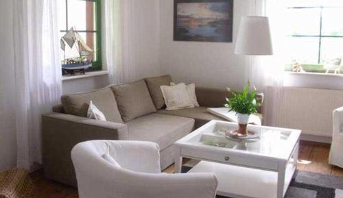 One-Bedroom Apartment with Terrace