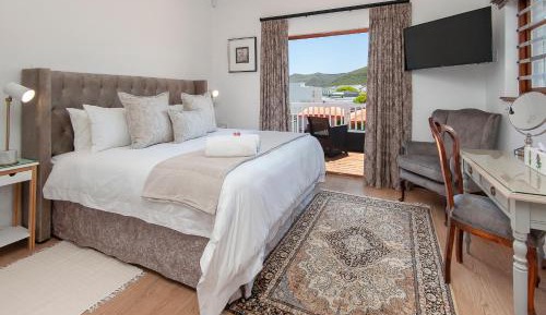 King Room with Balcony