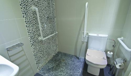 Twin Room - Disability Access