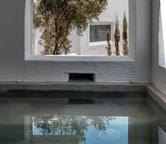 Honeymoon Suite Outdoor Hot Tub