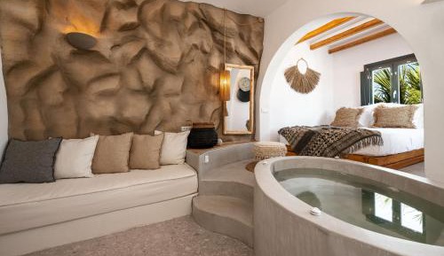 Upbeat Spa Suite Side Sea view