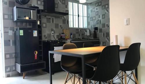 Apartment with Mountain View