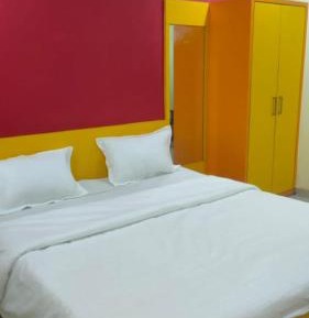 Deluxe Double Room (2 Adults + 1 Child)