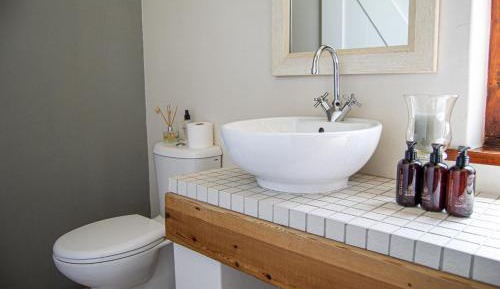 Queen Room with Bathroom