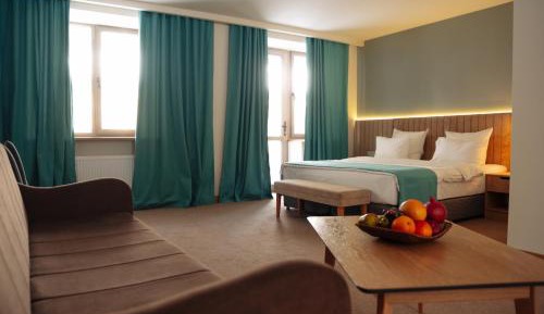 Deluxe Double or Twin Room with Balcony