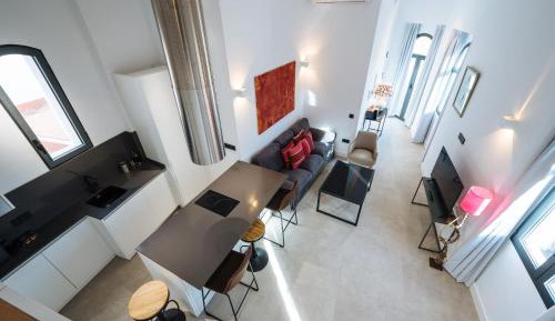 Superior Apartment