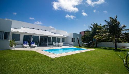 Four-Bedroom Holiday Home