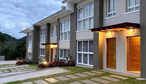 Two-Bedroom Townhouse