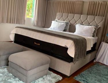 Studio with Spa Bath