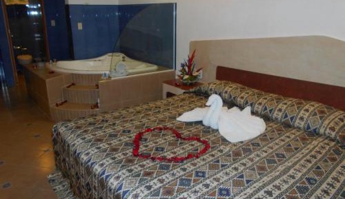 King Room with Spa Bath