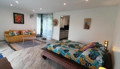 Deluxe Bungalow with Garden View