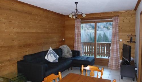 Apartment (6 Adults)