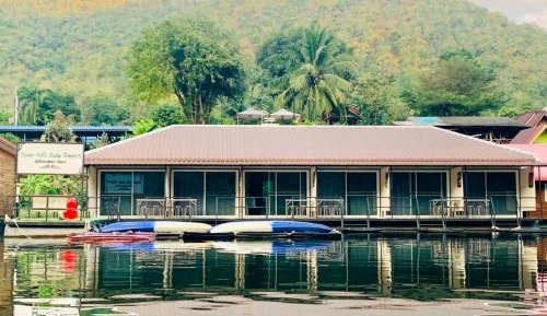 Deluxe Room on the river