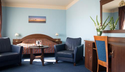 Deluxe Double Room with Bath