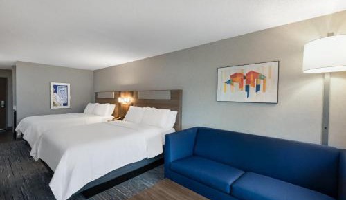 Queen Suite with Two Queen Beds and Sofa Bed