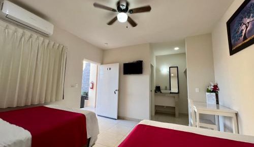 Twin Room with Shower