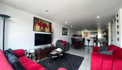 Apartment with Garden View