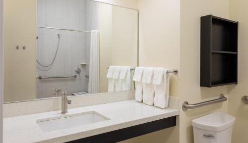 King Studio Suite