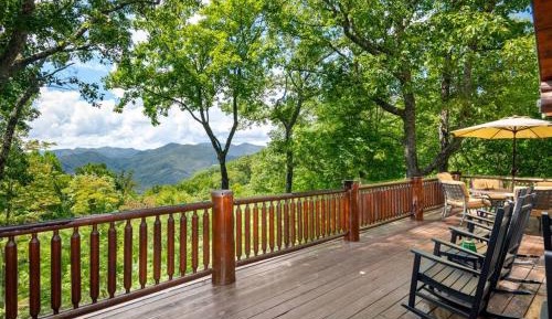 Three-Bedroom Holiday Home 