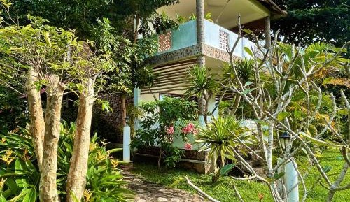 Double Room with Balcony (2 Adults + 1 Child)